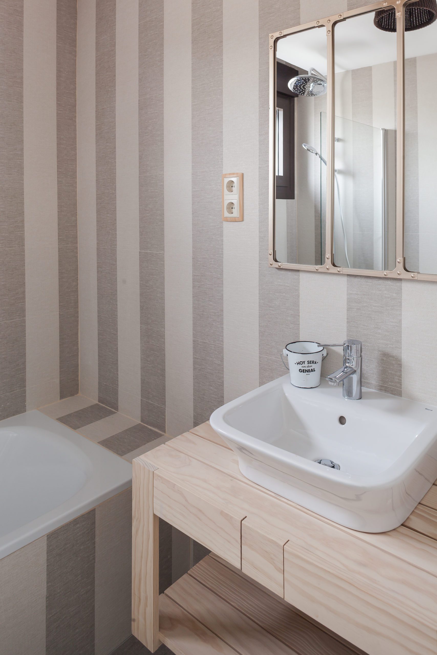 Proyecto Casas AB. Urbanización en Valdemarín.