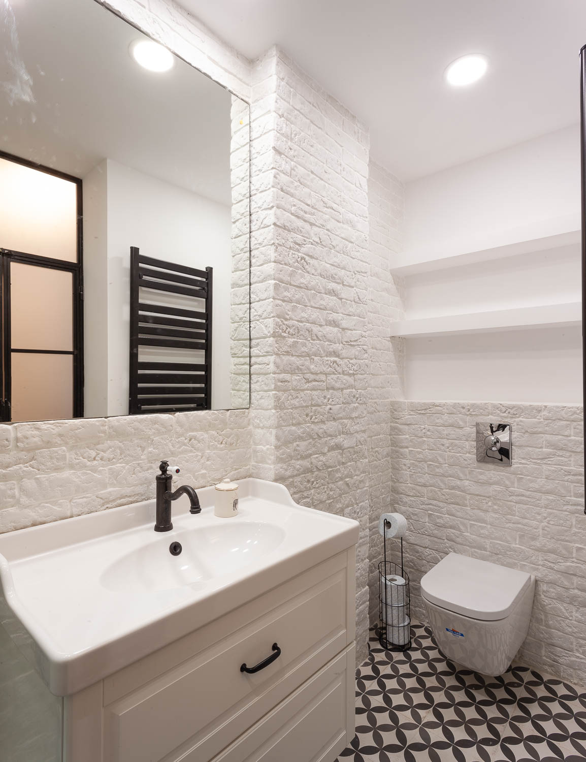 Baño remodelado por Casas AB.